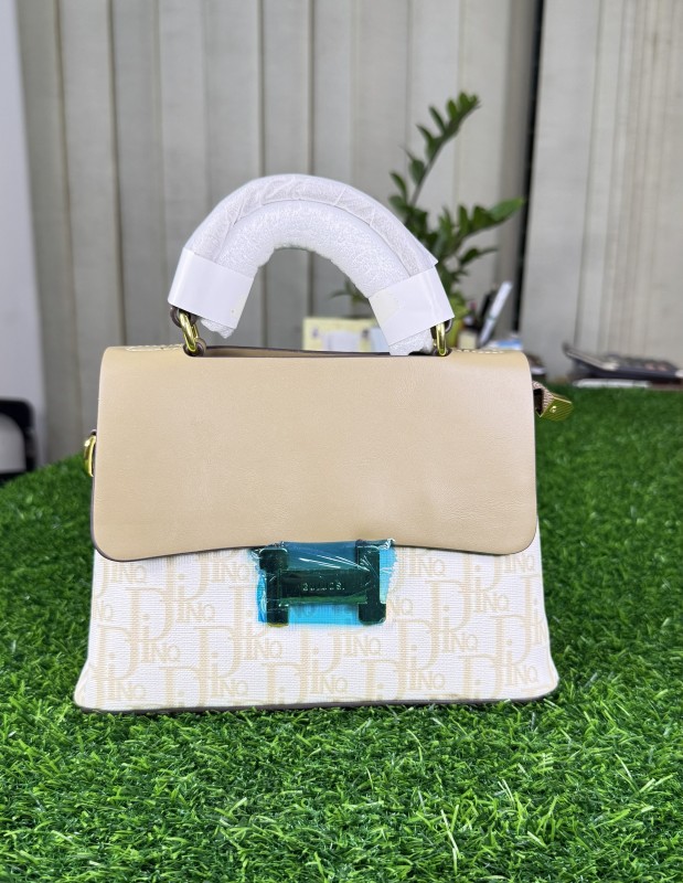 Women's Fashionable Small Square-Shaped Zipper Handbag